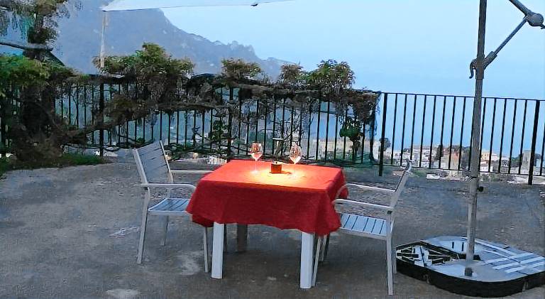 House with 2 rooms for 5 persons — photo 4
