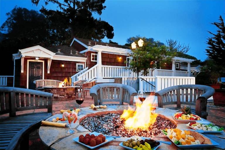Lighthouse Lodge & Cottages — photo 3