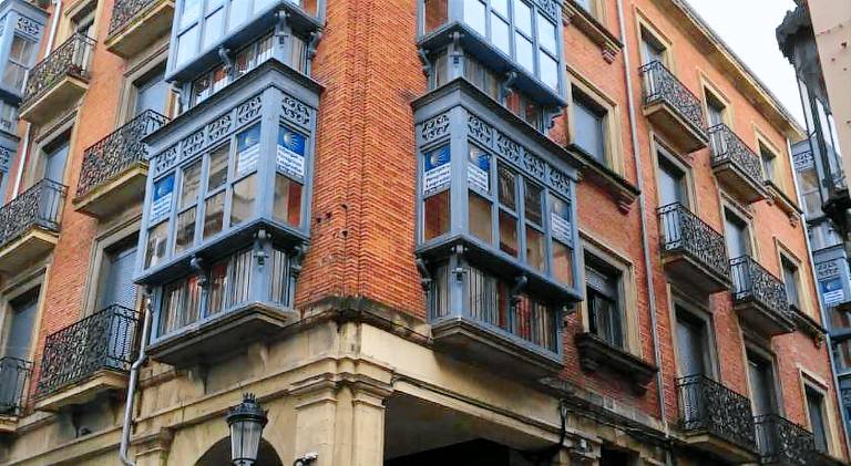 Pension La Bilbaina - Albergue Logrono — photo 5