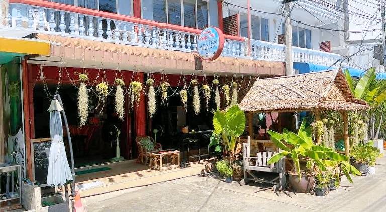 Ban Por Fai in Phetchaburi