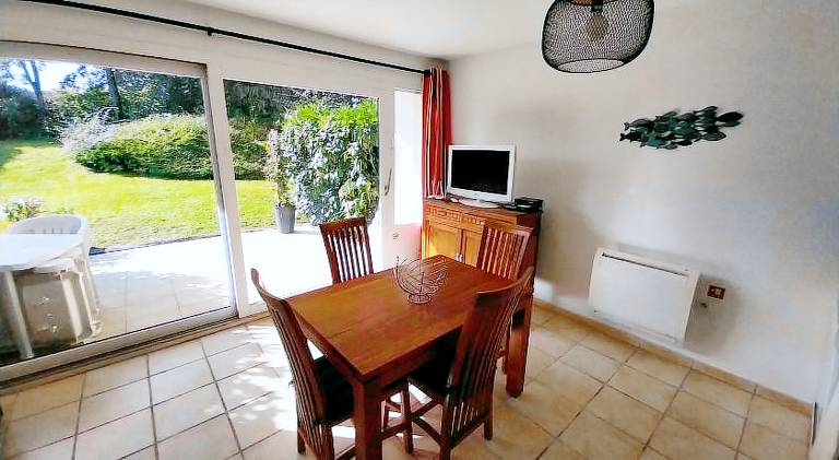 Rental apartment with 1 room for 5 persons — photo 2