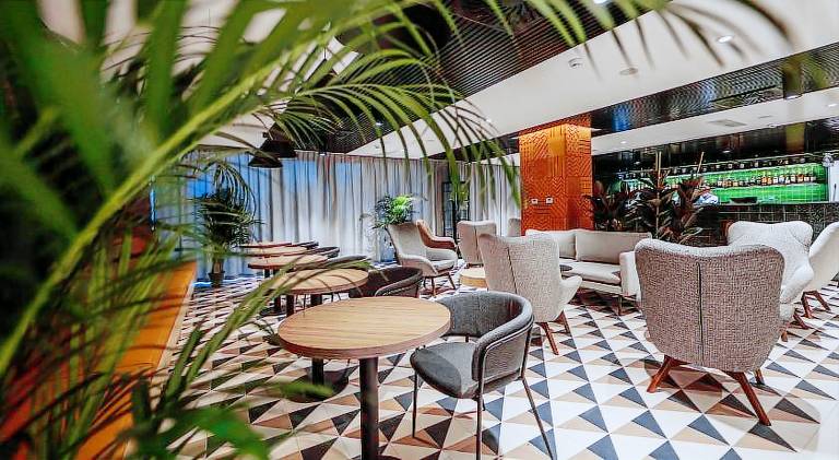 Charming serviced apartment with sauna, patio & jacuzzi | Pet-friendly — photo 4