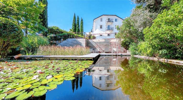 Beautiful apartment with terrace, yard & private pool | Suitable for remote work | Pets allowed in Marlengo
