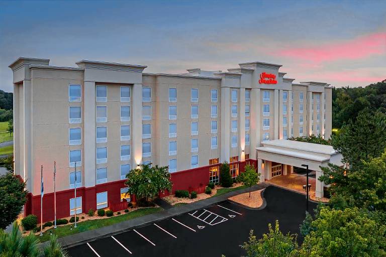 Hampton Inn & Suites Durham/North I-85 in Durham, NC