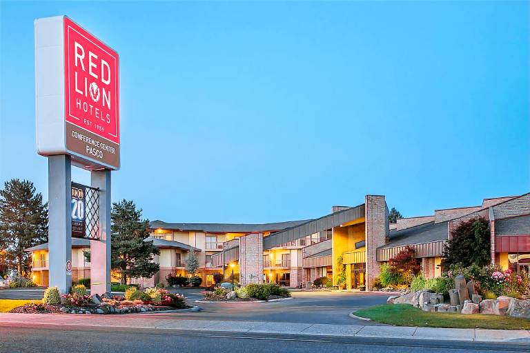 Red Lion Hotel Pasco Airport & Conference Center in Pasco, WA
