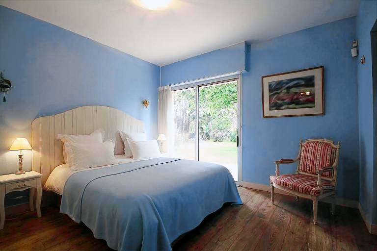 Lovely gite with yard, patio & BBQ | Dogs allowed — photo 4