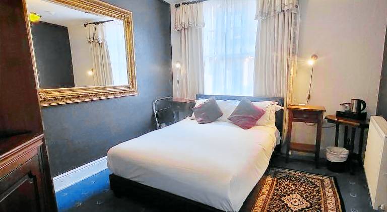 The Coach House — photo 2