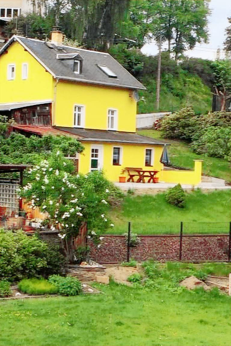 House with grill, terrace & yard | Nature view — photo 4