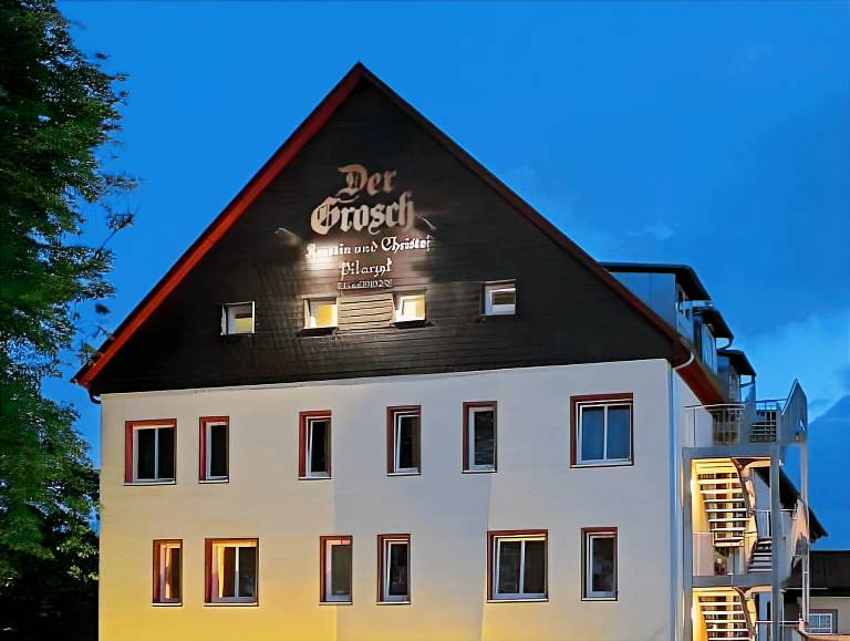 GROSCH Brauhotel & Gasthof in Roedental
