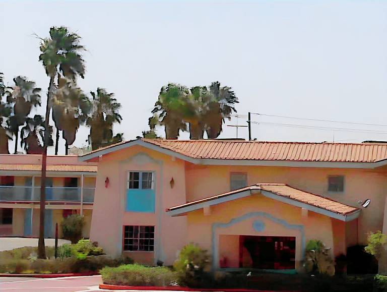Motel Brownsville