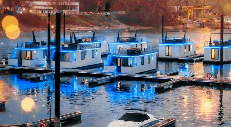 Prestige Yacht Resort Budapest in Budapest