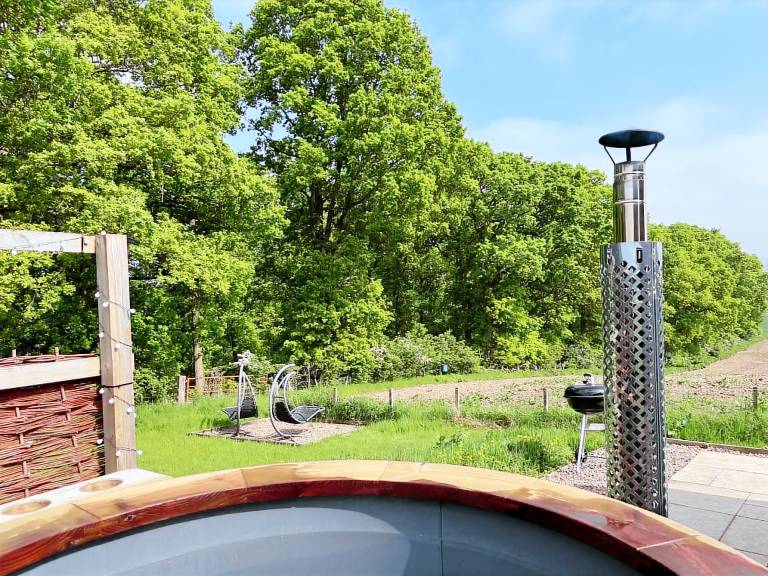 Lodge  Ednam