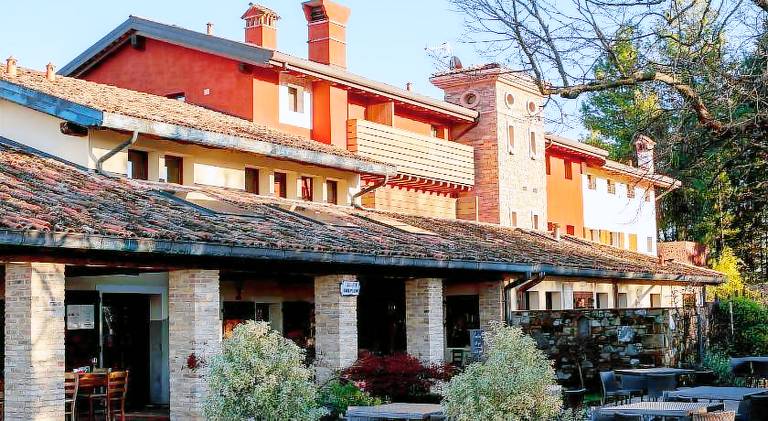 Elliot Osteria e dormire in collina — photo 4