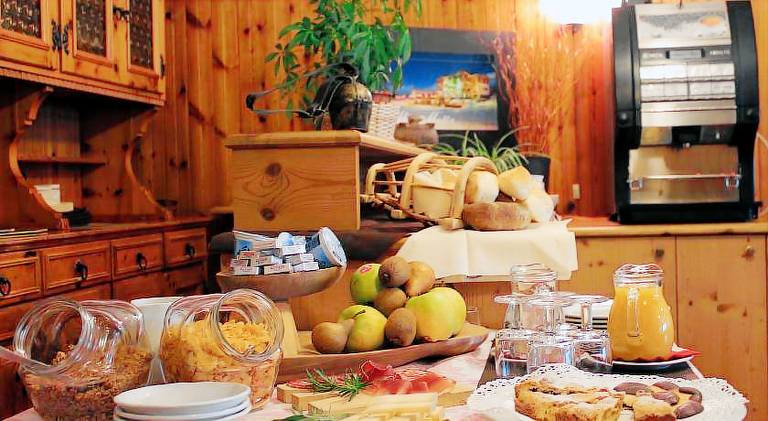 Albergo Bucaneve — photo 4