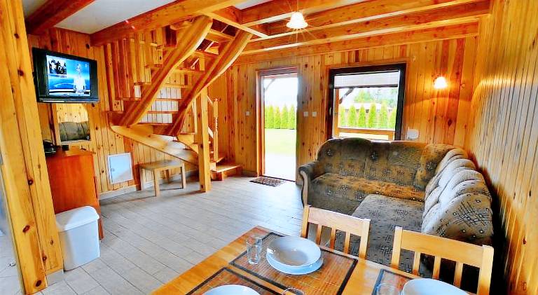 Lovely lodge with grill & terrace | Pets allowed — photo 3