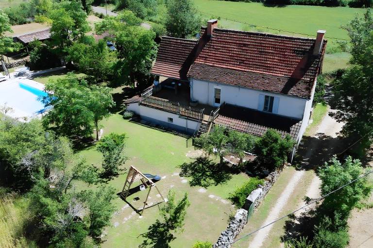 Charming House with Private Pool — photo 2