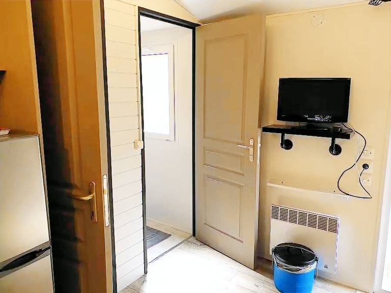 Camping le Moulin du Roy - Mobil home Confort IRM - 2 bedrooms - 25m² -with Clim 4 people — photo 5