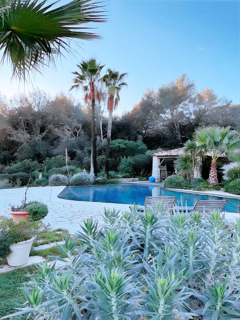 House with BBQ, sauna & patio | Sea view | Suitable for remote work in Valbonne