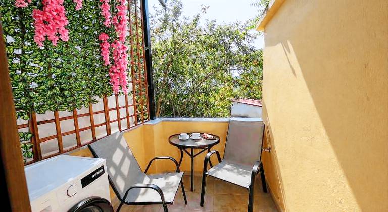 Apartment with terrace | Near Arch of Galerius and Rotunda — photo 4