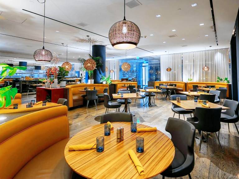 Sofitel Los Angeles at Beverly Hills Hotel — photo 3