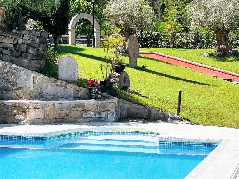Villa  Indusi