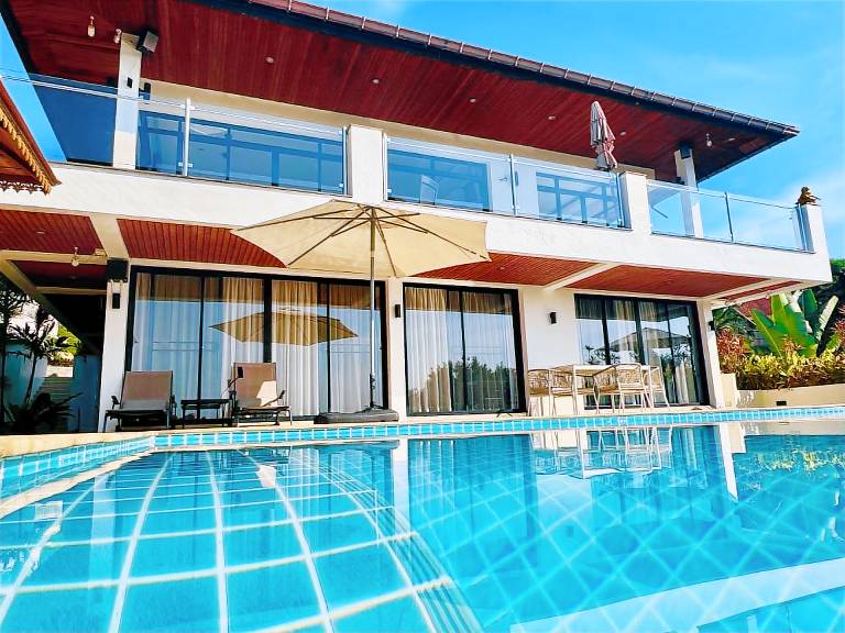 The Carma stylish and luxury sea view pool villa in Ko Lanta