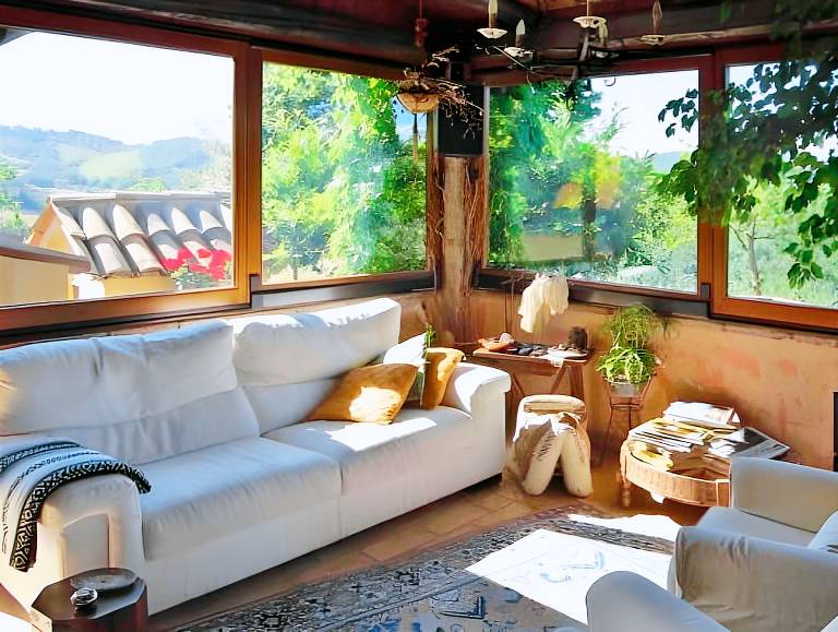 Wonderful vacation home with private pool, patio & BBQ | Pets allowed — photo 3