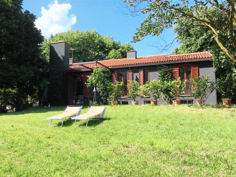 Fully equipped villa with BBQ & garden | Pets are welcome — photo 4