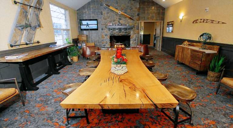 Coast Inn at Lake Hood — photo 5