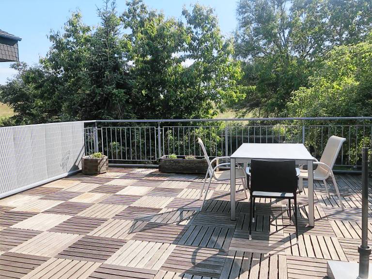 Holiday apartment with terrace — photo 2