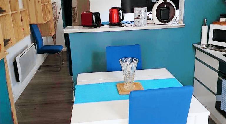 House with 1 room for 3 persons in Aubenas