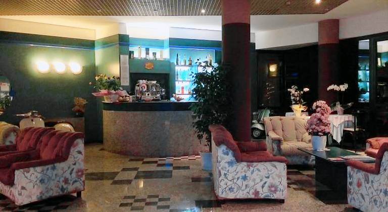 Hotel Plaza — photo 5