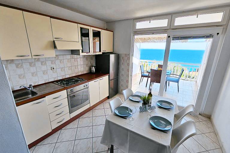 One bedroom apartment with balcony and sea view Ivan Dolac, Hvar (A-12644-b) — photo 5