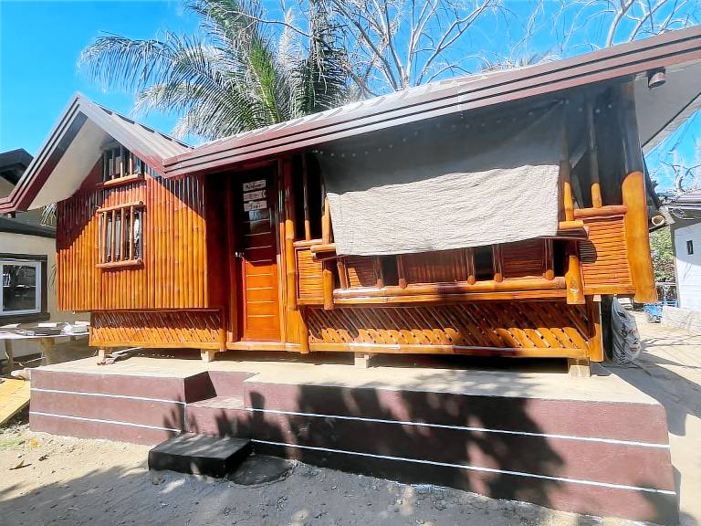 House | Beach nearby | Dogs allowed in Bolinao