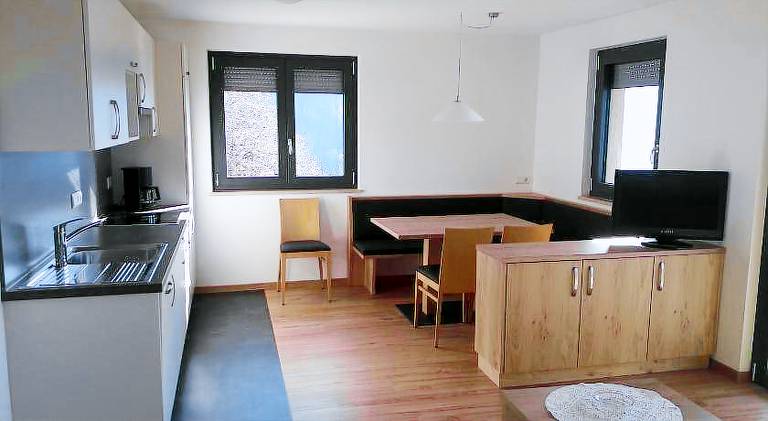 Wonderful serviced apartment with BBQ & garden | Dogs allowed — photo 4