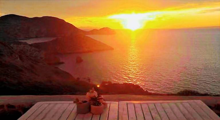 House | Suitable for remote work in Syros