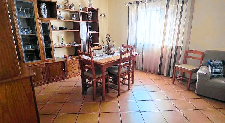 Rental apartment with 2 rooms for 5 persons — photo 4
