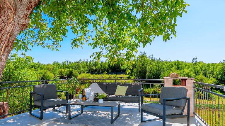 Villa with terrace, private pool & BBQ — photo 3