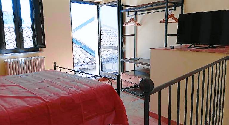 House with 2 rooms for 4 persons — photo 2