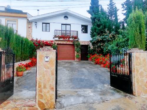 Casa Valenzuela