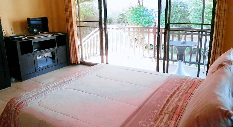 Pleasant villa with pool | Pet-friendly — photo 2