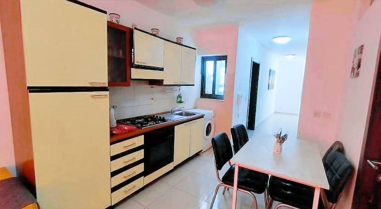 Holiday apartment with 2 rooms for 5 persons — photo 3