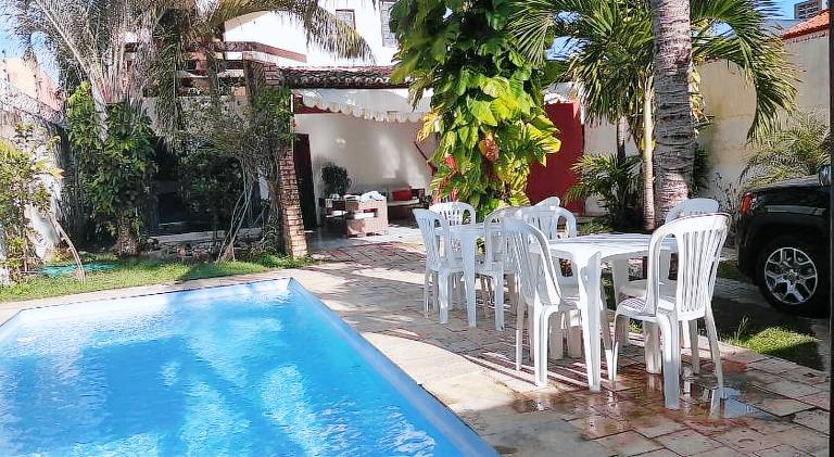 Spacious house with pool | Dogs allowed in Natal
