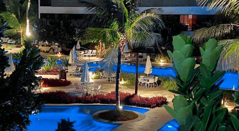 Malawi beach resort — photo 3