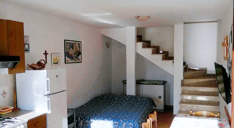 Rental apartment with patio & garden — photo 2
