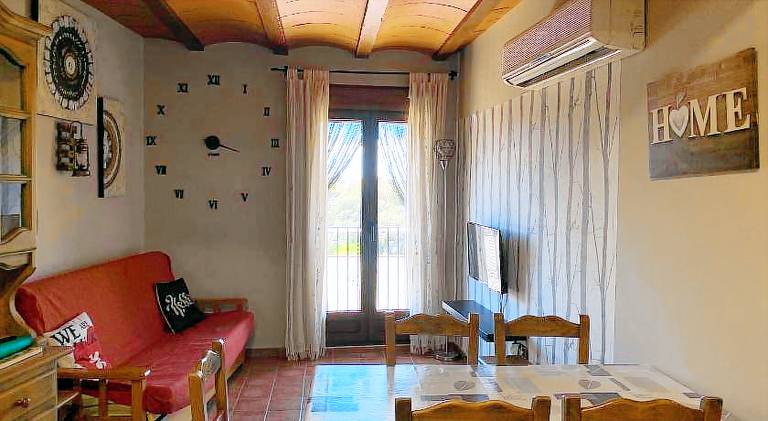 House with 2 rooms for 6 persons — photo 2