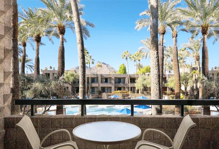 Resort Paradise Valley Village