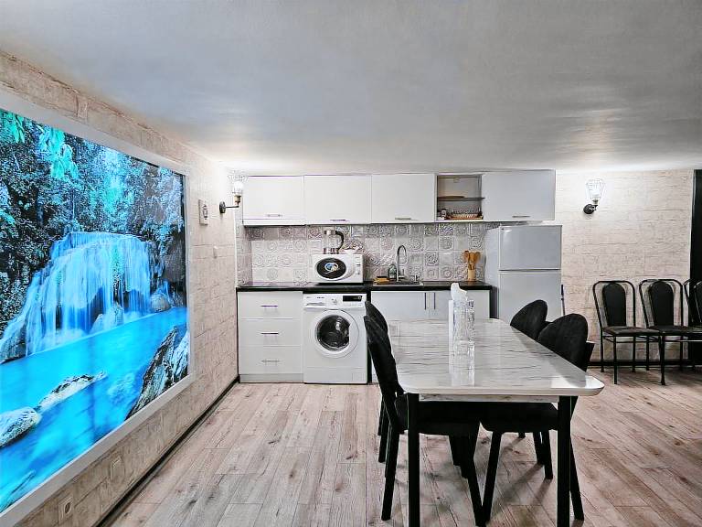 House | Near Rustaveli Avenue — photo 4