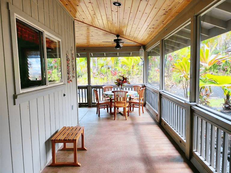 House  Leilani Estates