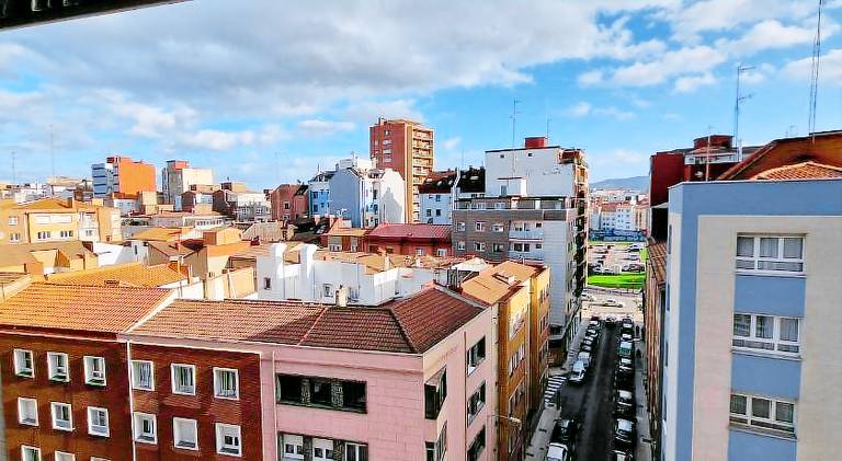 Rental apartment with 3 rooms for 5 persons in Gijon